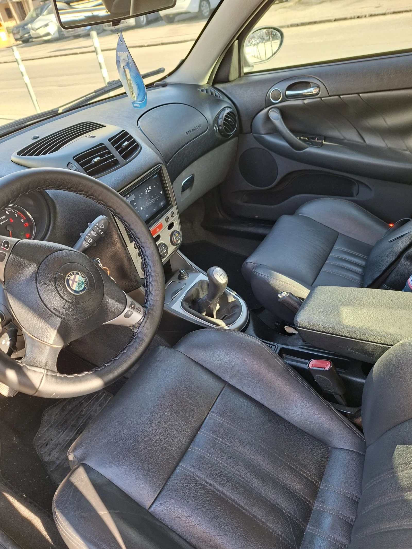 Alfa Romeo 147, снимка 7 - Автомобили и джипове - 53936300