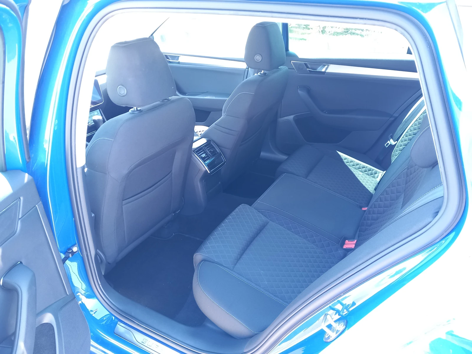 Skoda Superb 1.4TSI/P-HEV, снимка 7 - Автомобили и джипове - 54118201