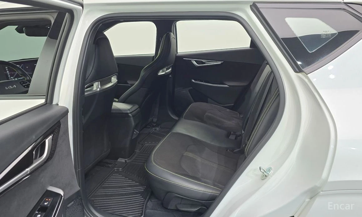 Kia EV6 * GT* 4WD* �������* �������* ������* DISTRONIC*  | Mobile.bg � ����������� 12