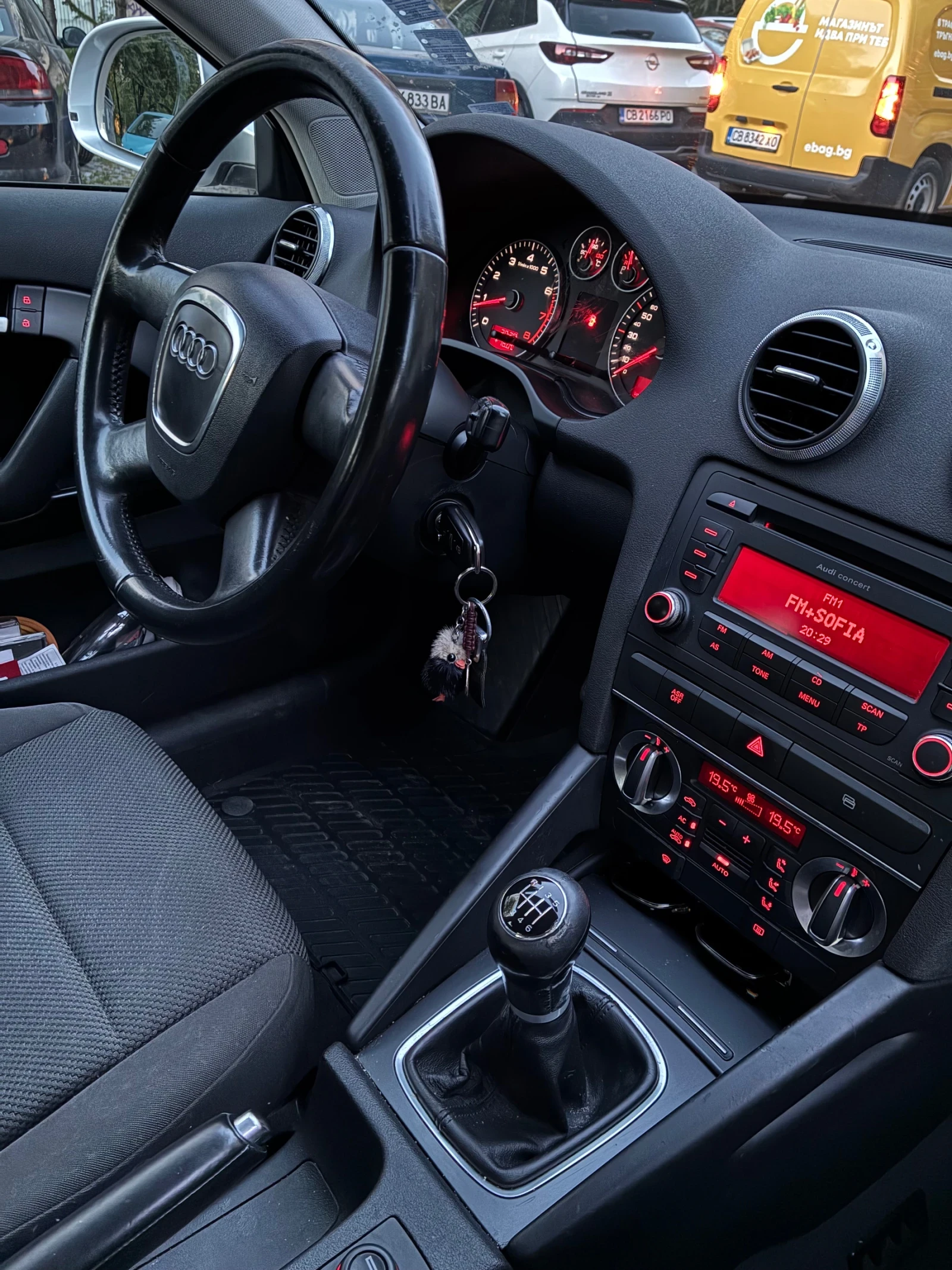 Audi A3 1.4T, снимка 8 - Автомобили и джипове - 54345738