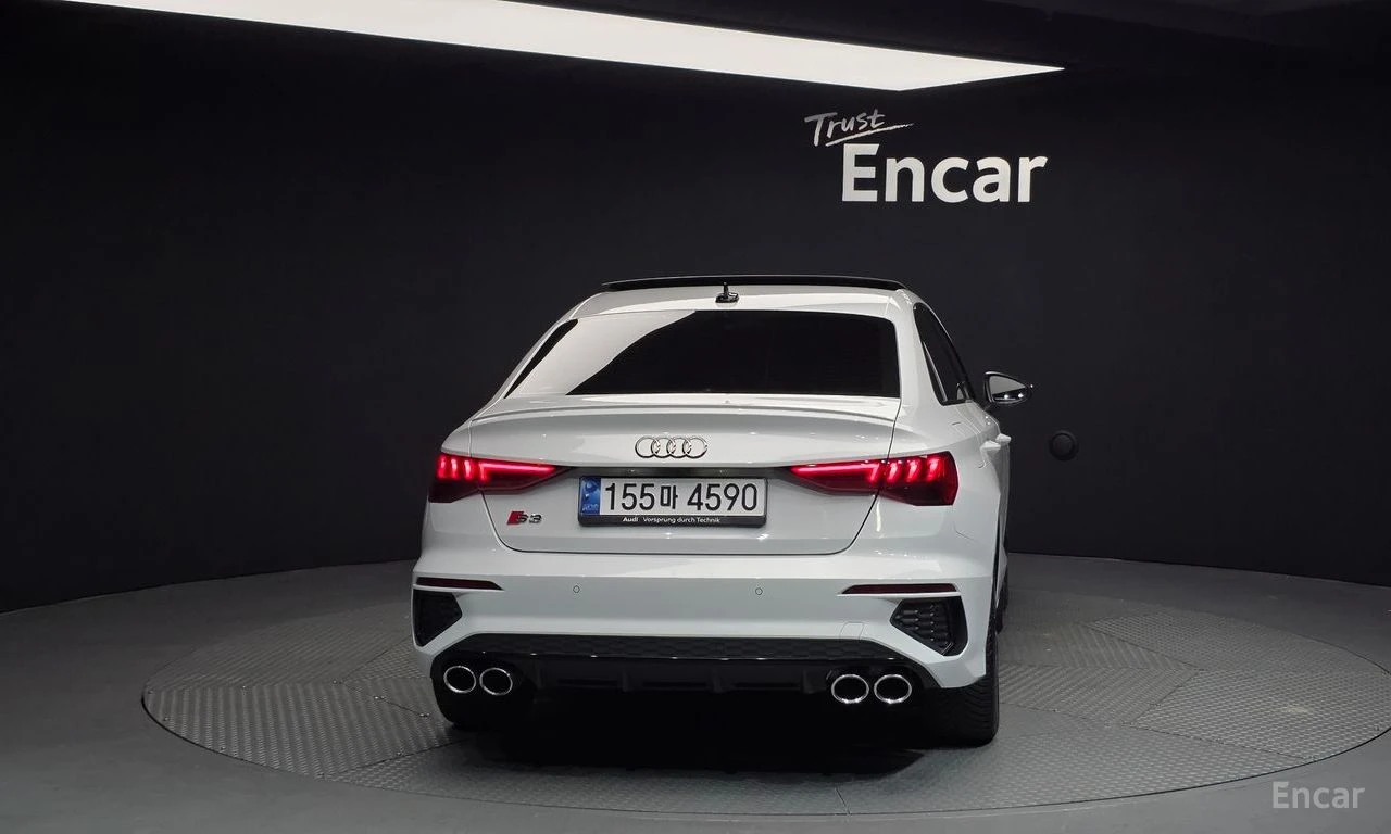 Audi S3 MATRIX* ХЕДЪП* 360КАМЕРА* ПОДГРЕВ* , снимка 4 - Автомобили и джипове - 54367584