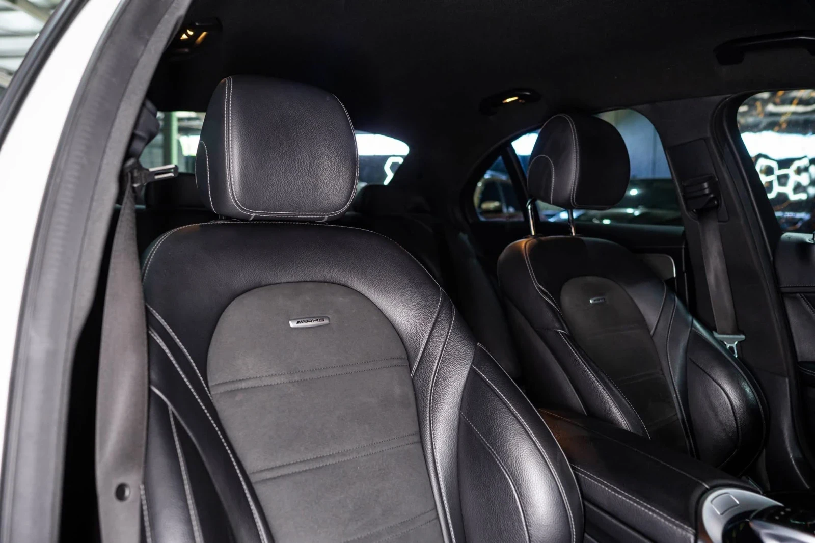 Mercedes-Benz C 63 AMG S V8 BITURBO LED NAVI BURM ЛИЗИНГ 100%, снимка 14 - Автомобили и джипове - 54886133