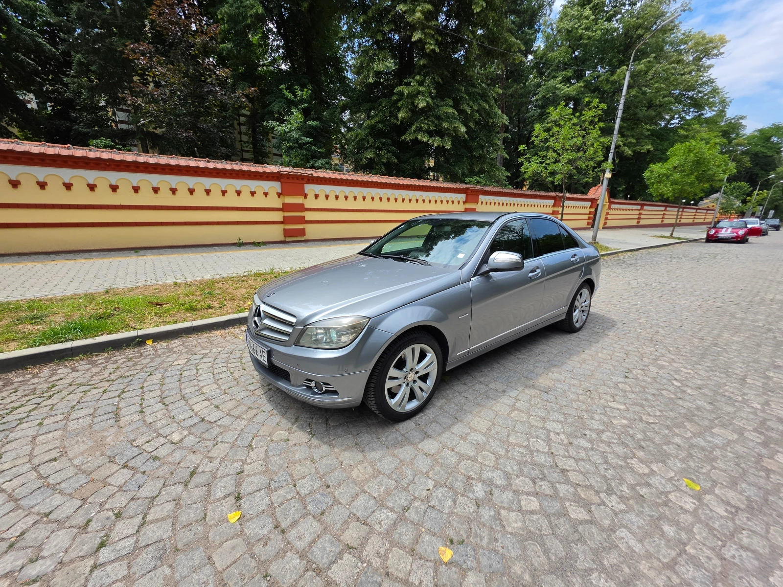 Mercedes-Benz C 200 Avantgarde, снимка 3 - Автомобили и джипове - 55009808