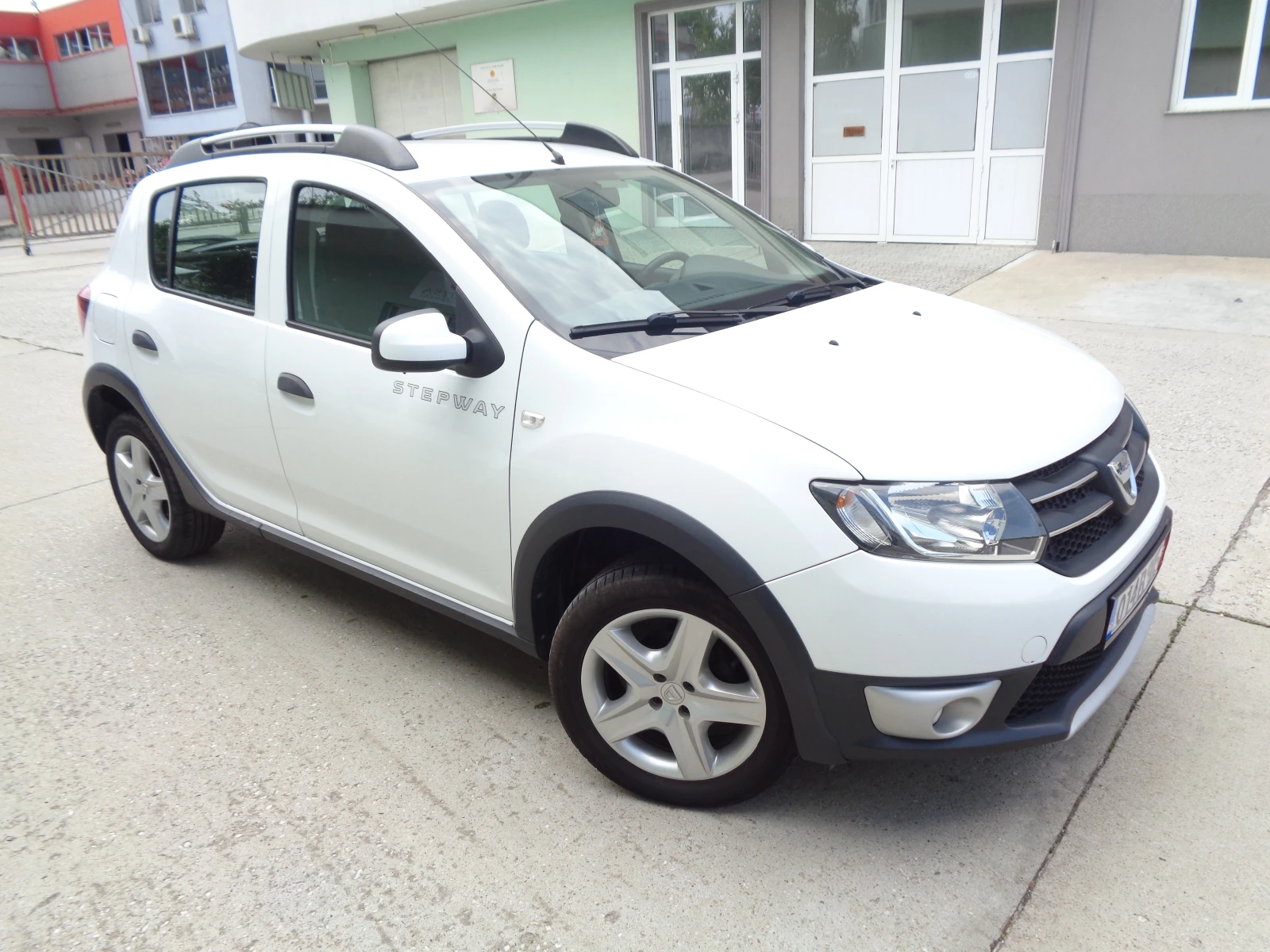 Dacia Sandero 1.5dCI-STEPWAY-NAVI-CRUISE CONTROL-BARTER-LIZING, снимка 2 - Автомобили и джипове - 55143950