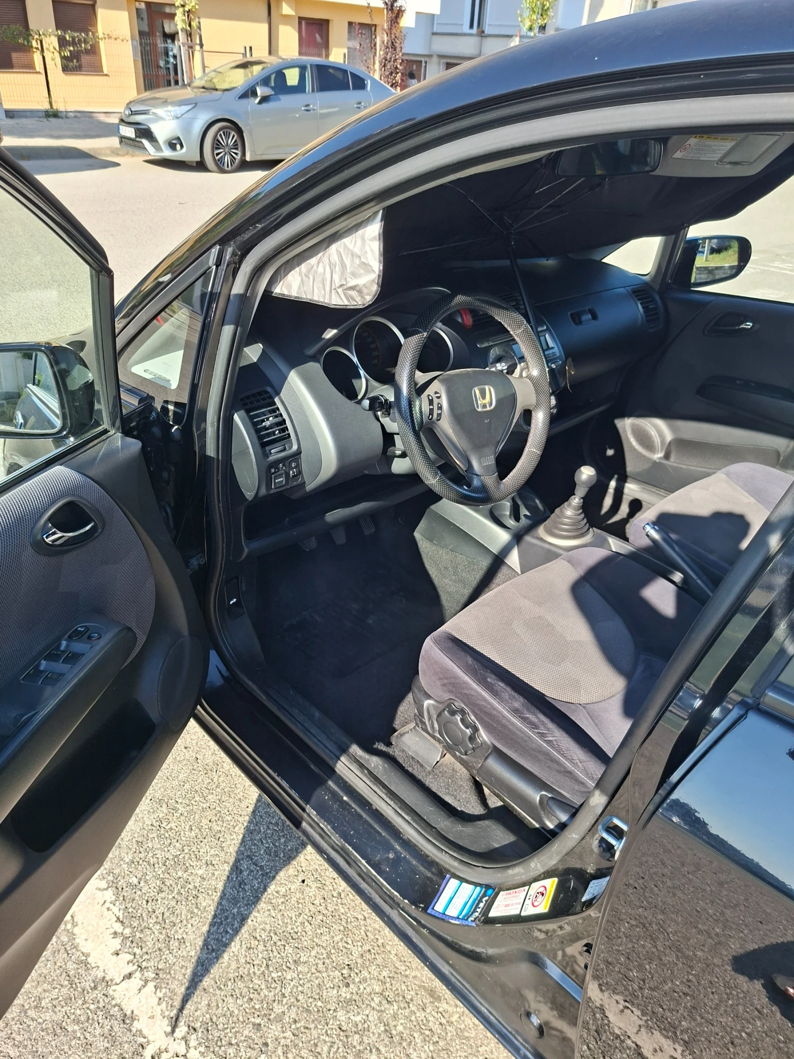 Honda Jazz, снимка 11 - Автомобили и джипове - 55341646