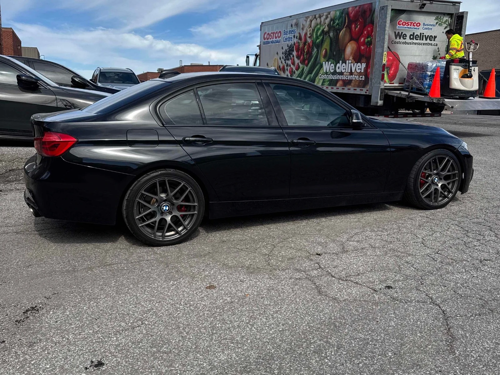 BMW 335 M Sport* RWD* Цена до България & АвтоКредит, снимка 4 - Автомобили и джипове - 56234028