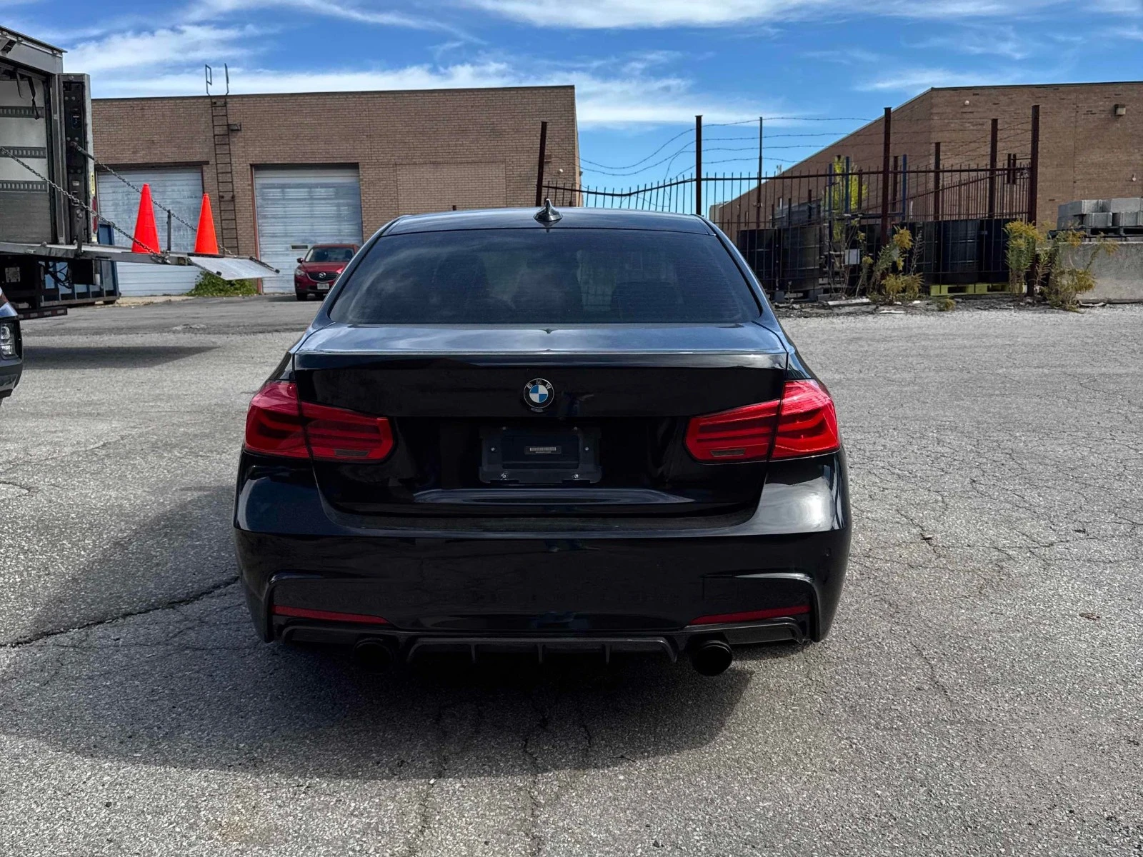 BMW 335 M Sport* RWD* Цена до България & АвтоКредит, снимка 5 - Автомобили и джипове - 56234028