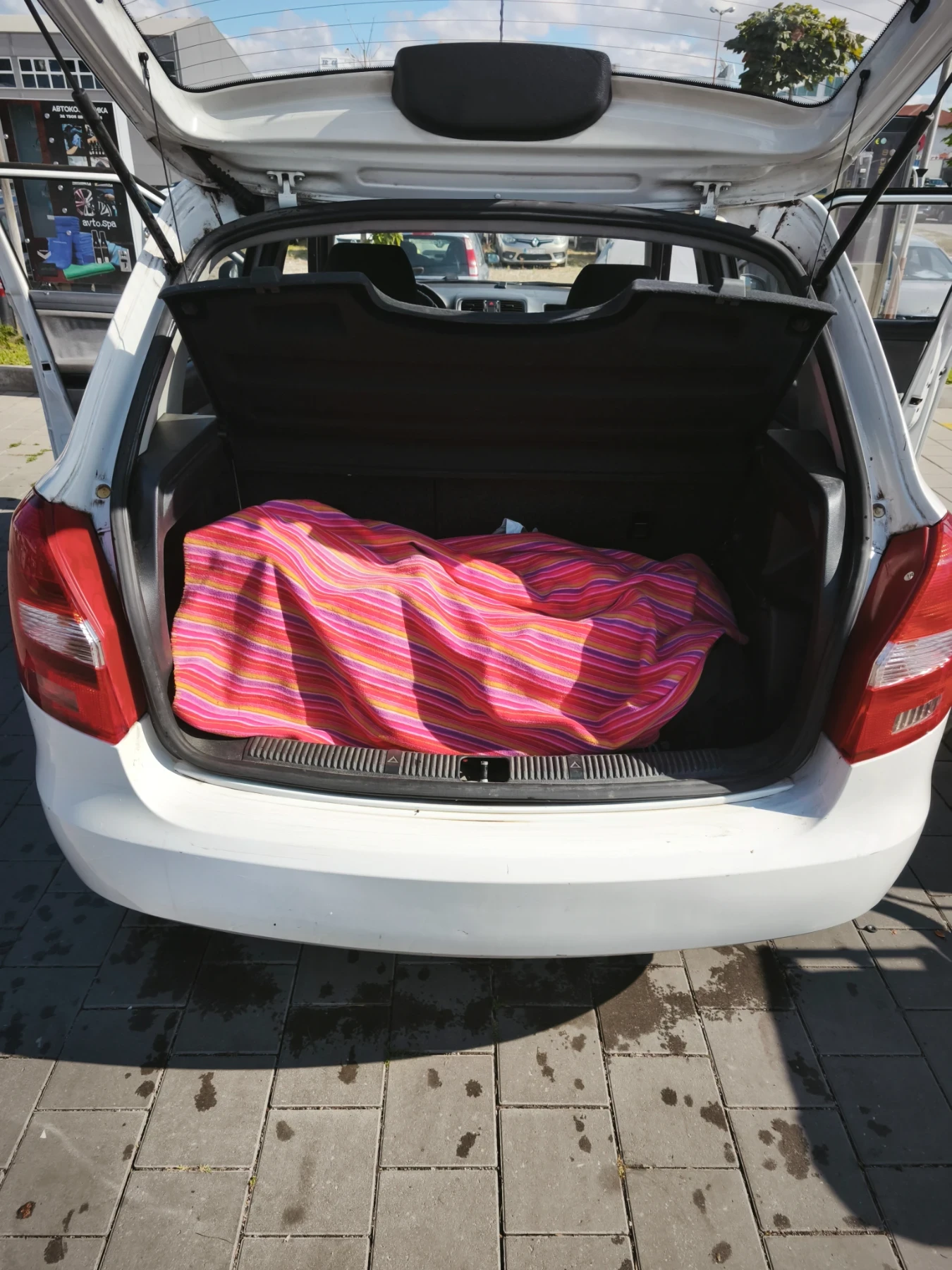 Skoda Rapid, снимка 11 - Автомобили и джипове - 56300247