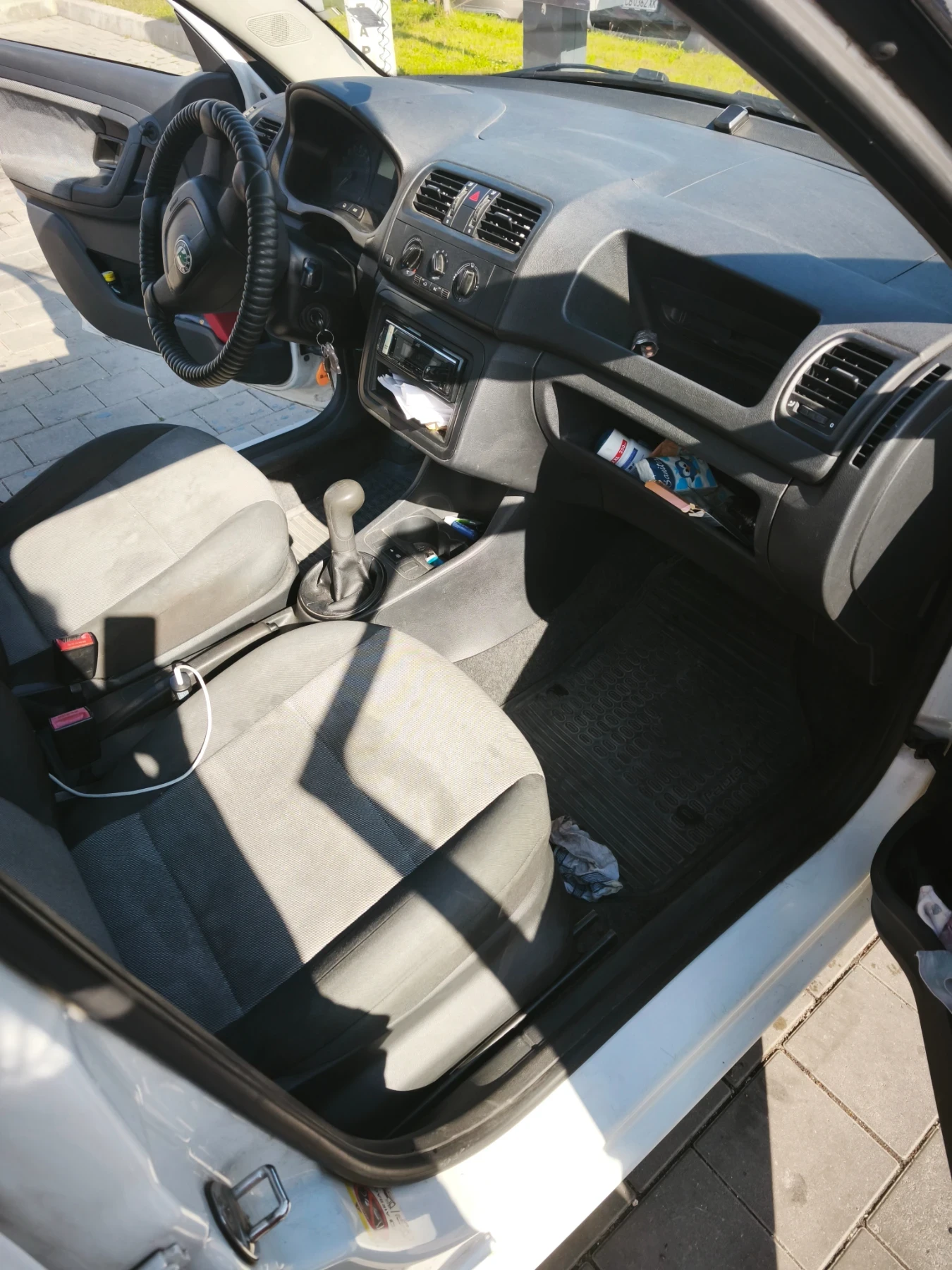 Skoda Rapid, снимка 10 - Автомобили и джипове - 56300247