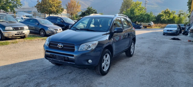 Toyota Rav4 2.2 D4D FULL ITALY , снимка 1 - Автомобили и джипове - 47346039