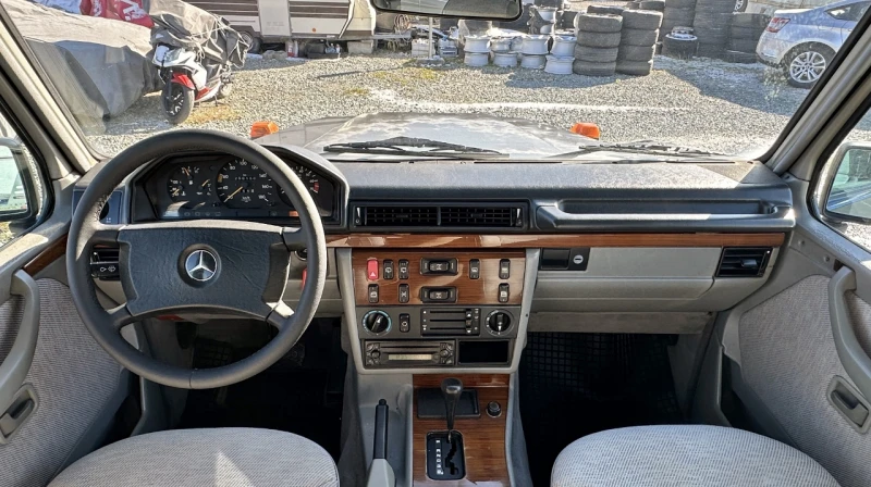 Mercedes-Benz G 300 GE Autom., Klima, снимка 7 - Автомобили и джипове - 48086579