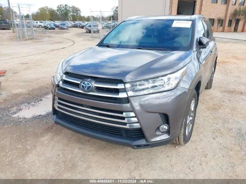 Toyota 4runner 3.5L V-6 DI, DOHC, VVT, 231HP All Wheel Drive, снимка 11 - Автомобили и джипове - 49564301