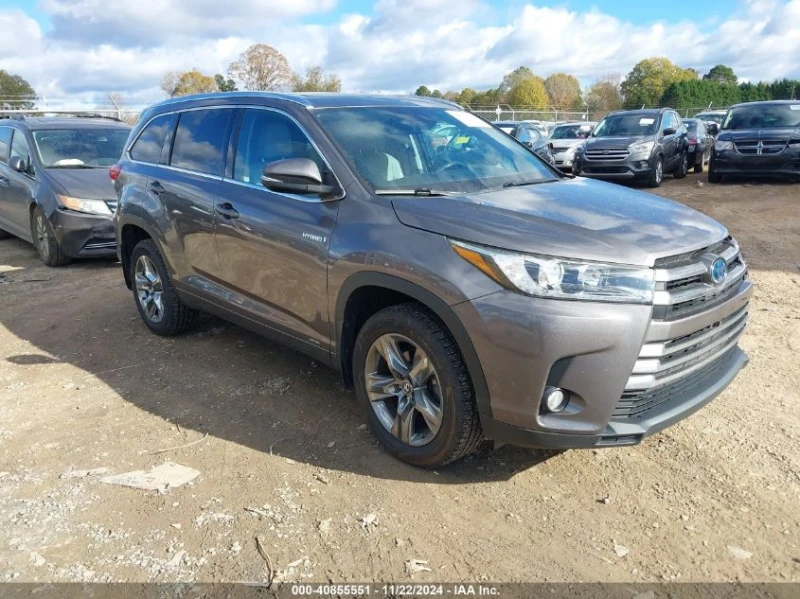 Toyota 4runner 3.5L V-6 DI, DOHC, VVT, 231HP All Wheel Drive, снимка 1 - Автомобили и джипове - 49564301