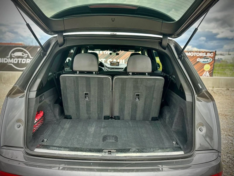 Audi Q7 7-места/Bose/Панорама/360 камери/Подгрев/Обдухване, снимка 11 - Автомобили и джипове - 52653823