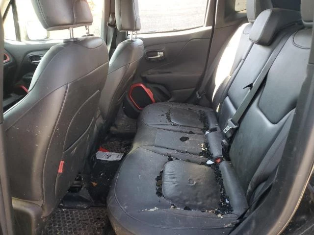 Jeep Renegade 2.4L 4 4x4 w/Front Whl Drv, снимка 12 - Автомобили и джипове - 52882914