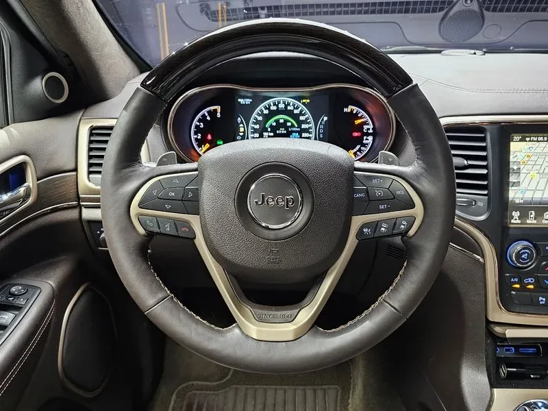 Jeep Grand cherokee 3.0 DIESEL OVERLAND SUMMIT WK2, снимка 13 - Автомобили и джипове - 55298802
