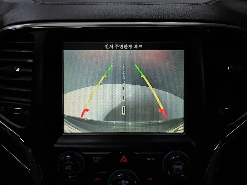 Jeep Grand cherokee 3.0 DIESEL OVERLAND SUMMIT WK2, снимка 15 - Автомобили и джипове - 55298802