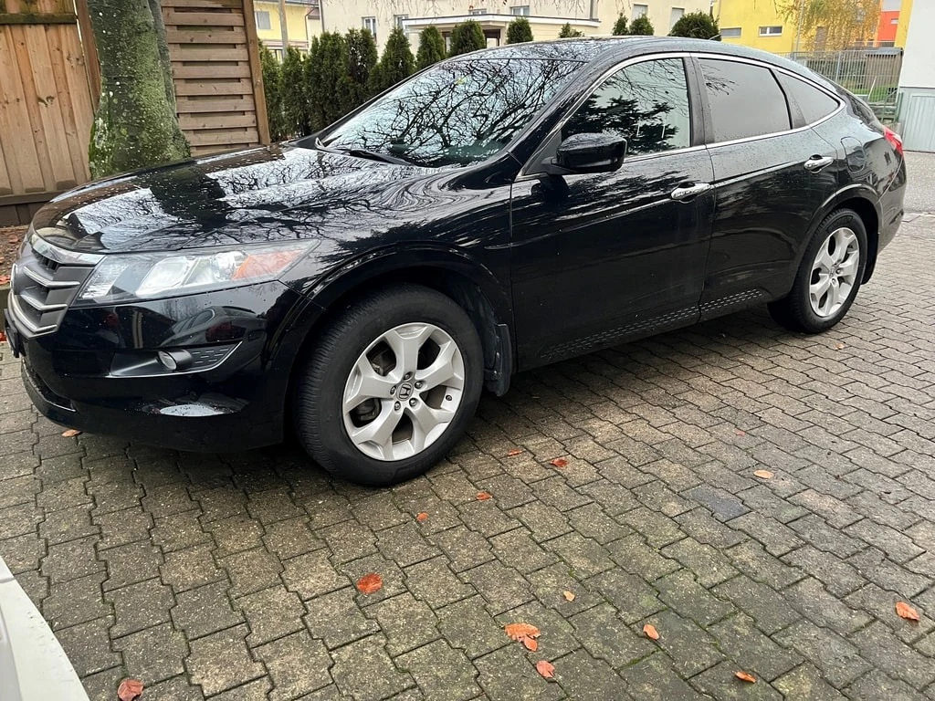 Honda Crosstour 3.5i-VTEC EX-L Swiss  - изображение 3