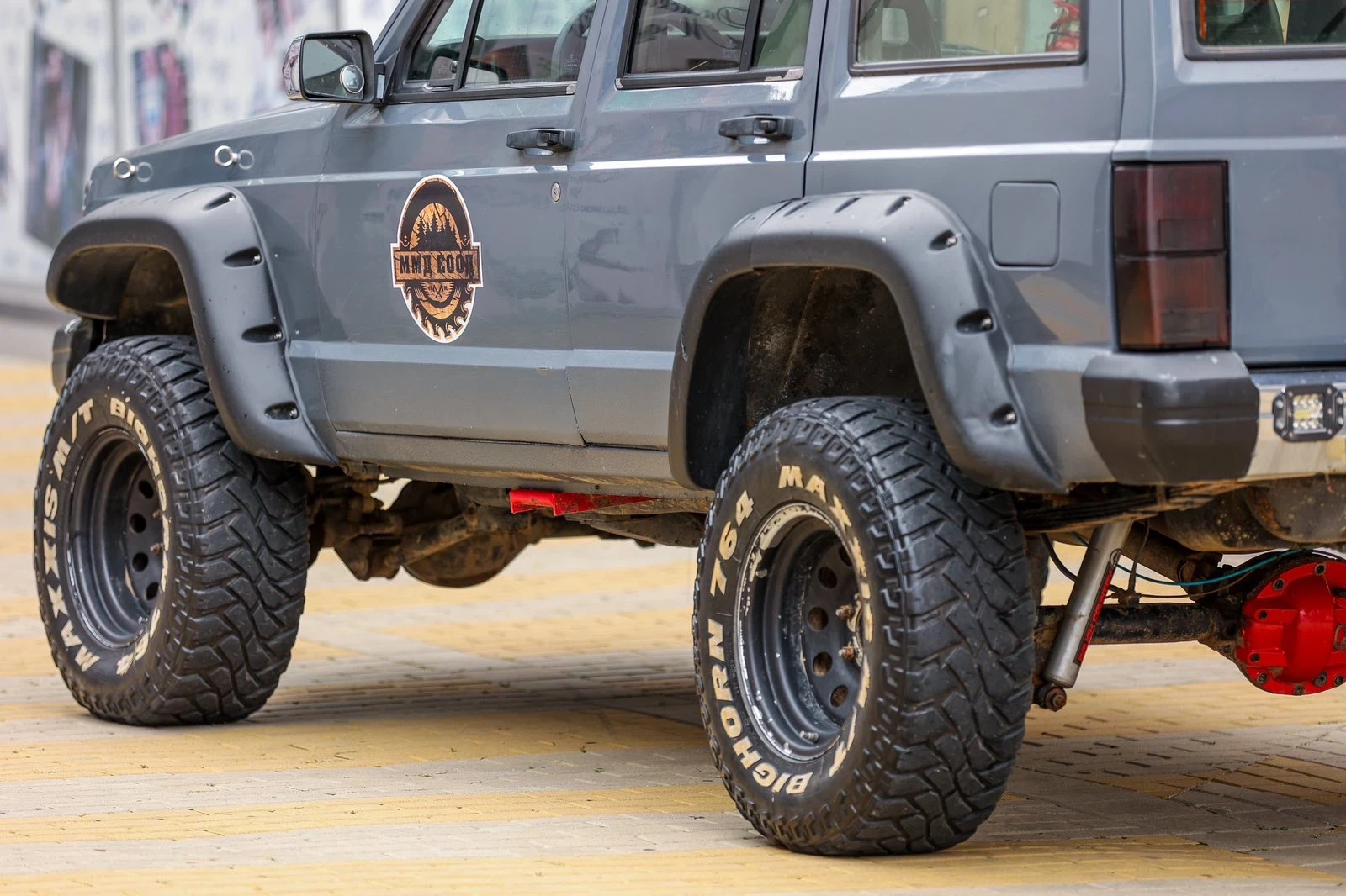Jeep Cherokee  - изображение 2