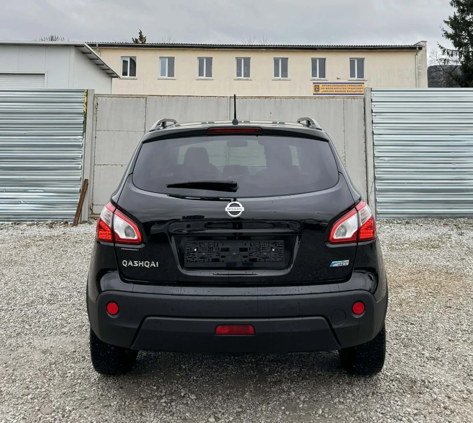 Nissan Qashqai  TEKNA* 360 KAMERA, снимка 15 - Автомобили и джипове - 54030671