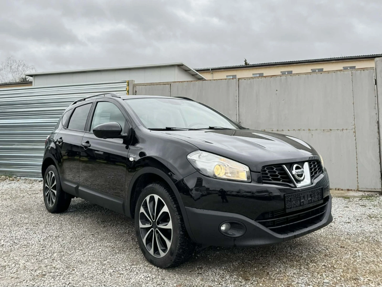Nissan Qashqai  TEKNA* 360 KAMERA, снимка 3 - Автомобили и джипове - 54030671