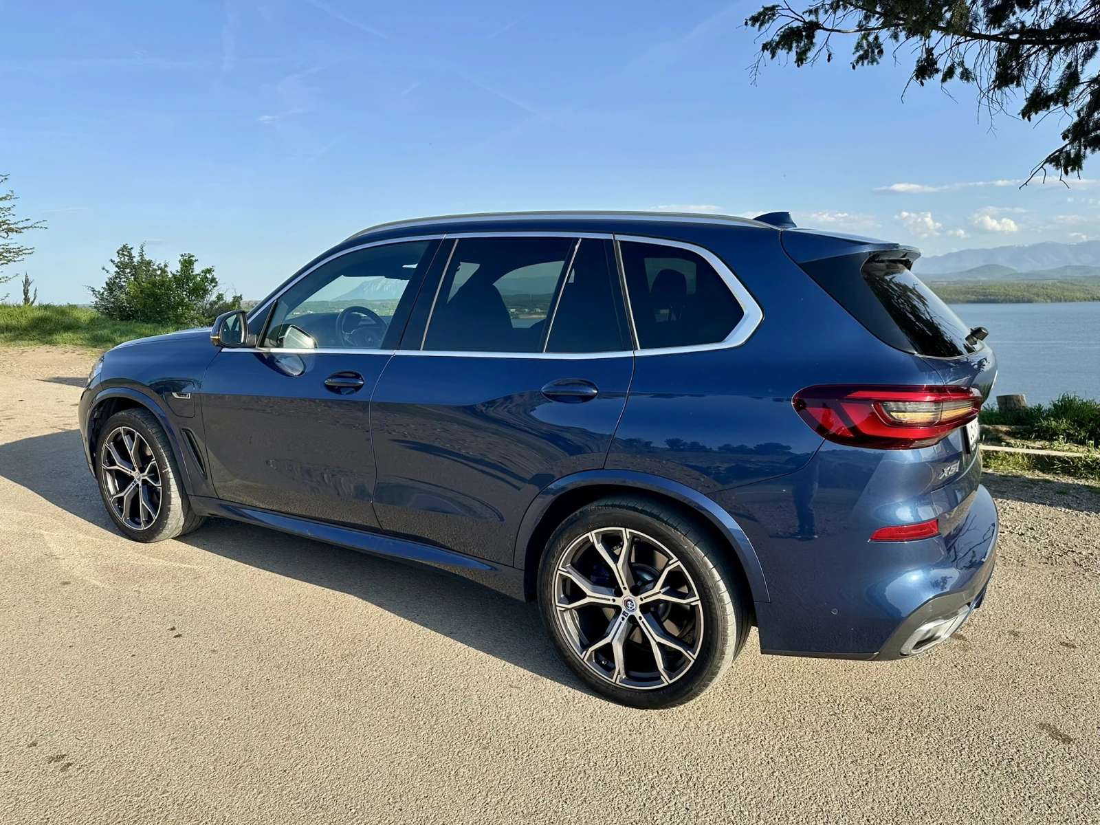 BMW X5 xDrive 45e, снимка 6 - Автомобили и джипове - 54347801