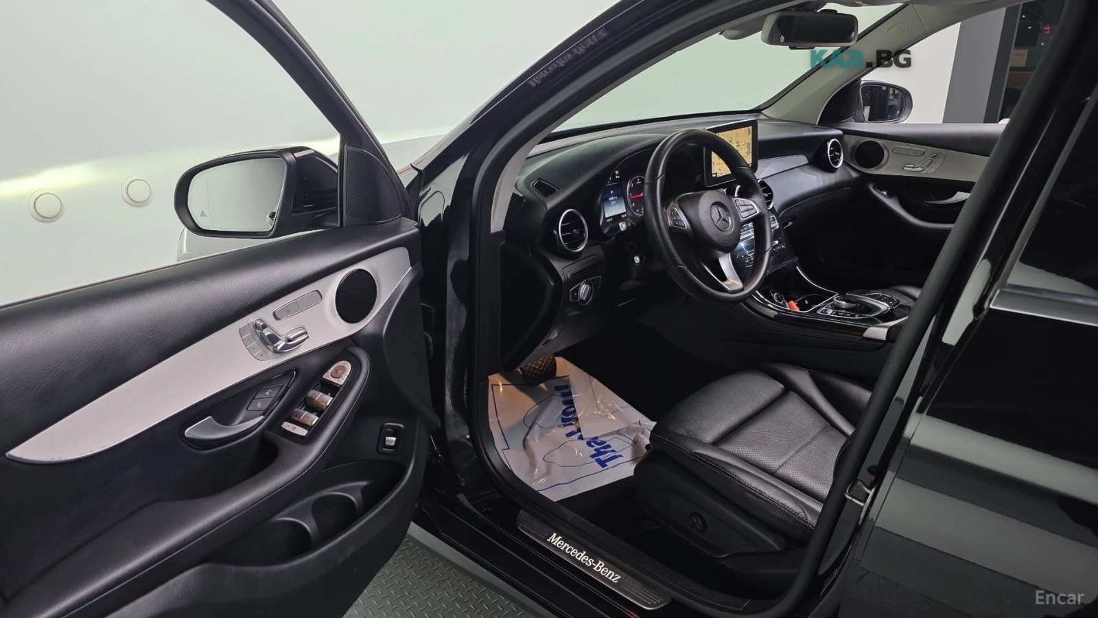 Mercedes-Benz GLC ПАНОРАМА* КАМЕРА* ПОДГРЕВ* КОЖА* , снимка 10 - Автомобили и джипове - 54792944