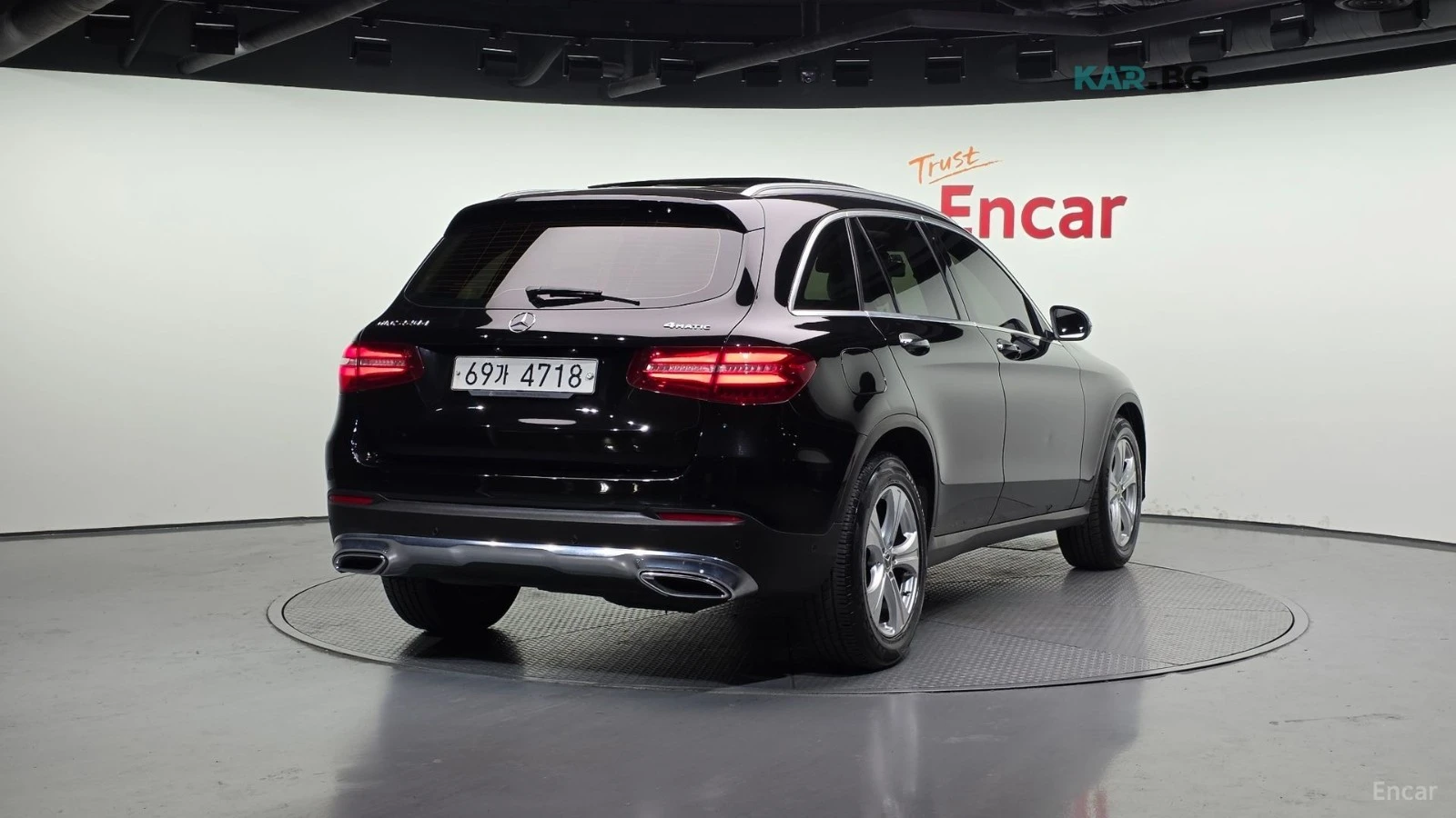 Mercedes-Benz GLC ПАНОРАМА* КАМЕРА* ПОДГРЕВ* КОЖА* , снимка 2 - Автомобили и джипове - 54792944
