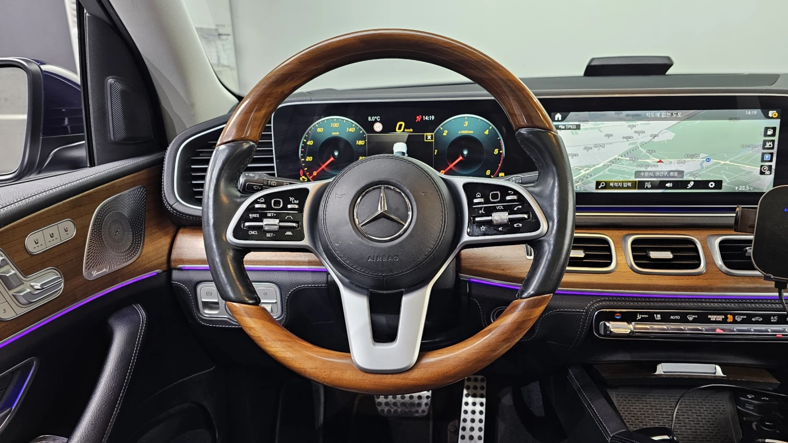 Mercedes-Benz GLS 400 3.0 4MATIC, Distronic, HeadUP, 360-к., Обдухване., снимка 11 - Автомобили и джипове - 54821613