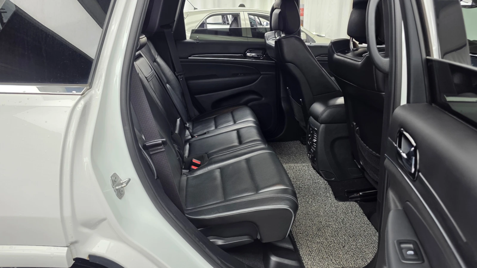 Jeep Grand cherokee 3.6 OVERLAND* FULL* ������ ���� �� ��*  | Mobile.bg � ����������� 13