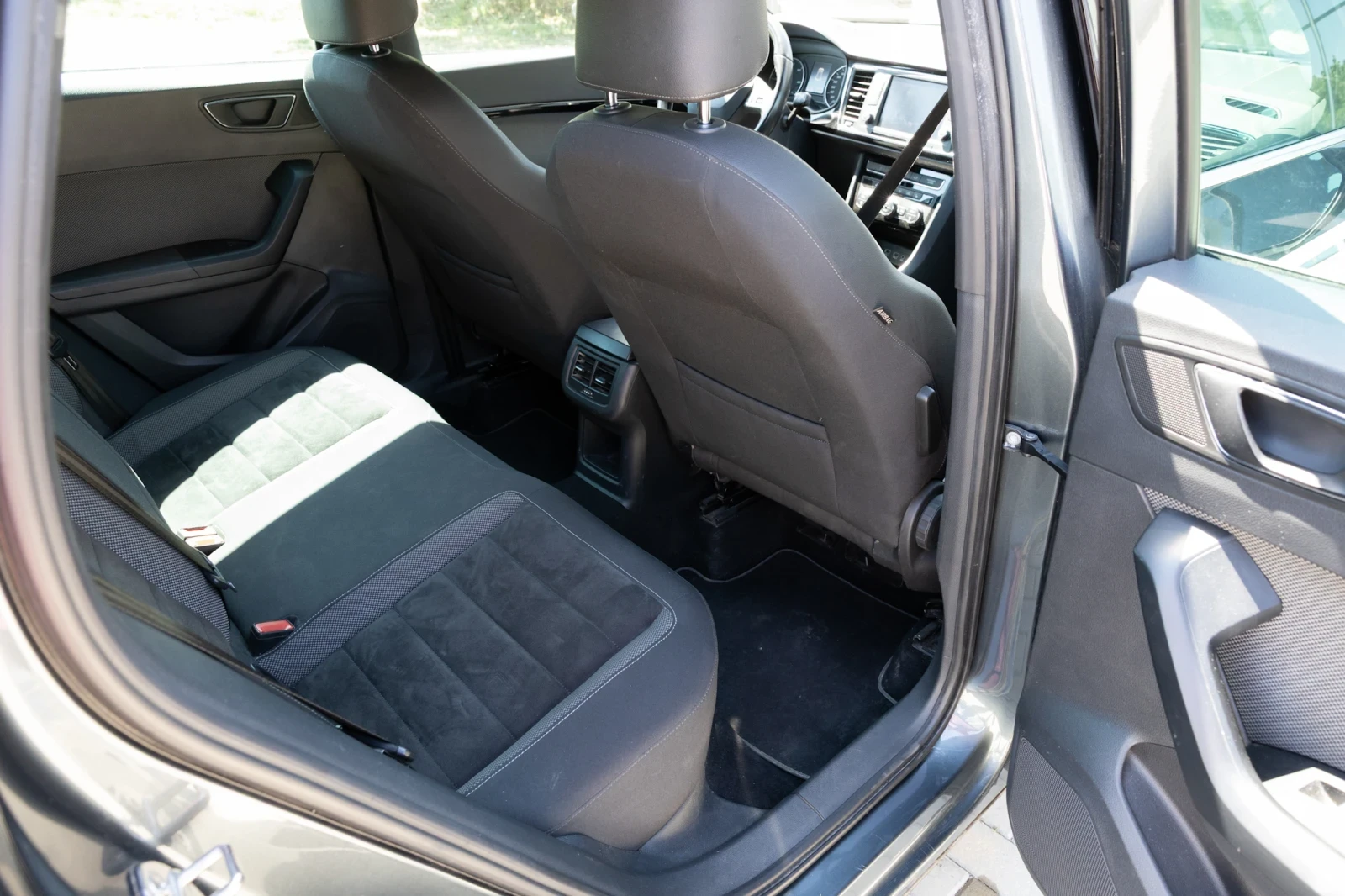 Seat Ateca XCELLENCE 4Drive, снимка 14 - Автомобили и джипове - 55477646