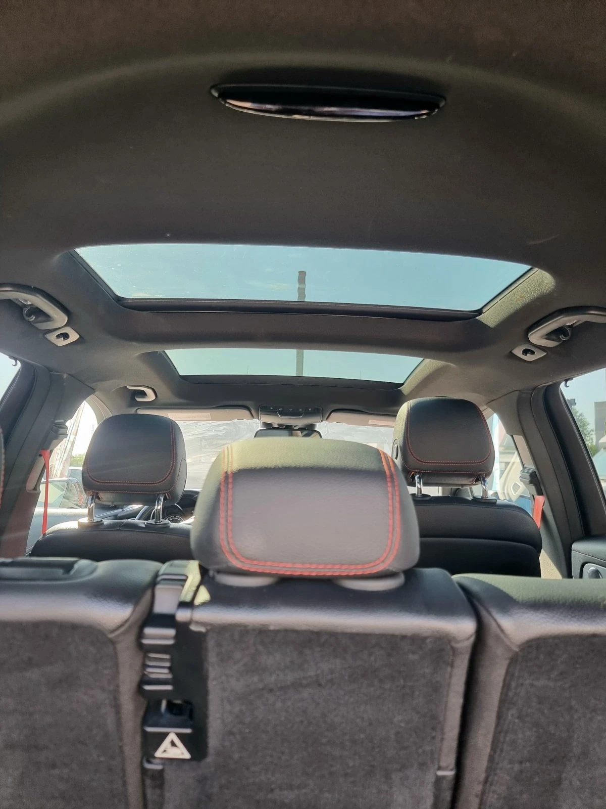 Mercedes-Benz GLC 43 AMG, снимка 9 - Автомобили и джипове - 55516349