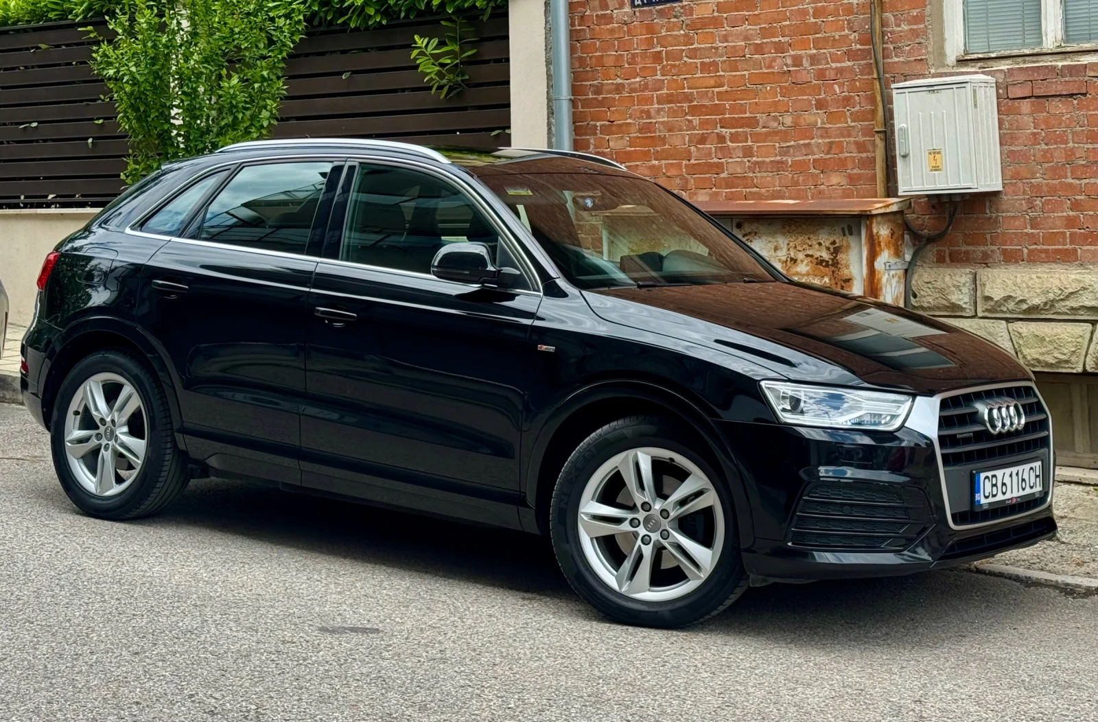 Audi Q3 2.0TDI 150ps S-line Quattro , снимка 3 - Автомобили и джипове - 55984190