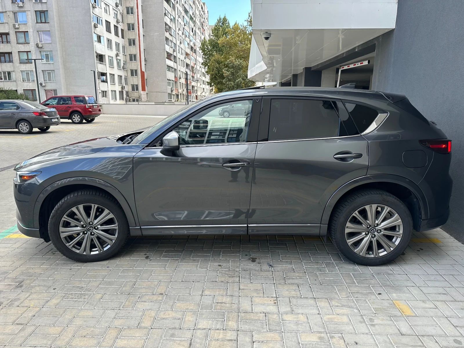 Mazda CX-5 2.5i 4х4 Signature  360 HUD Обдухване PDC, снимка 8 - Автомобили и джипове - 56336510