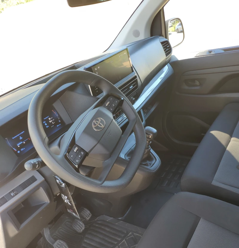 Toyota Proace 2024 1.5 Hdi 120КС, снимка 11 - Бусове и автобуси - 52227499