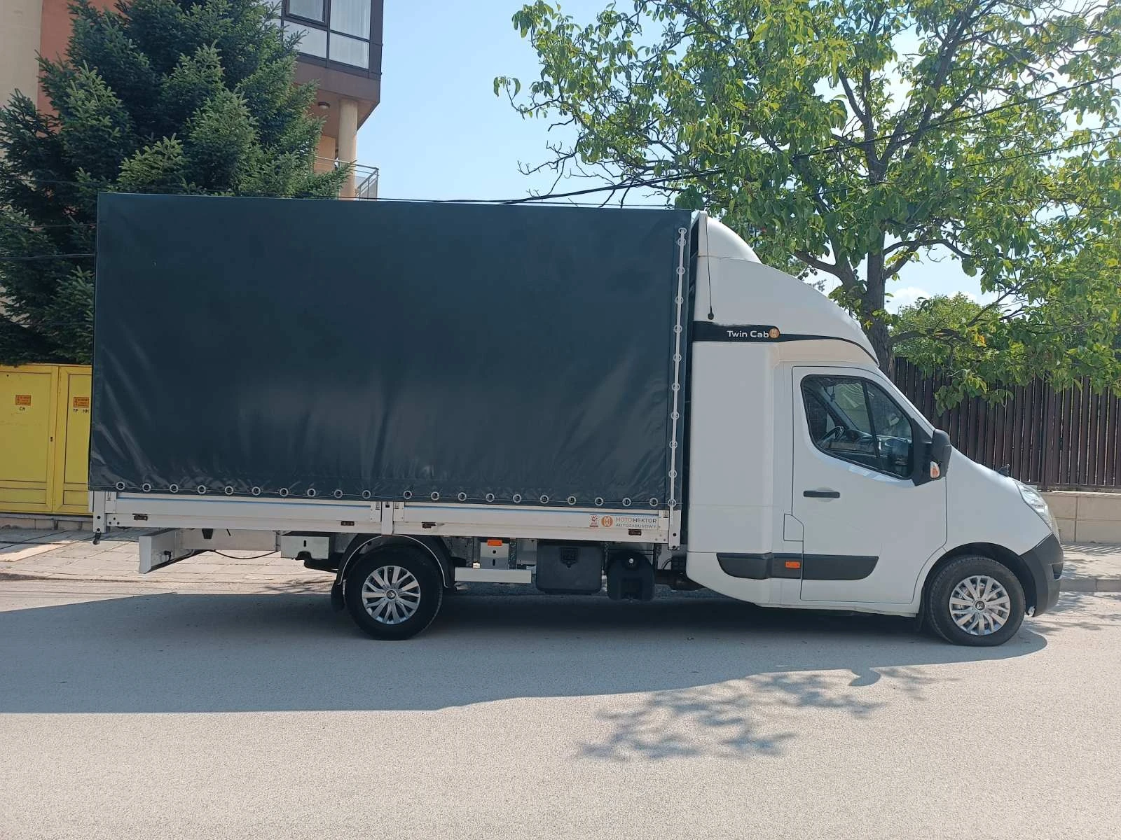 Renault Master ДВОЙНА КАБИНА//ЛИЗИНГ//* НОВ БРЕЗЕНТ - изображение 4