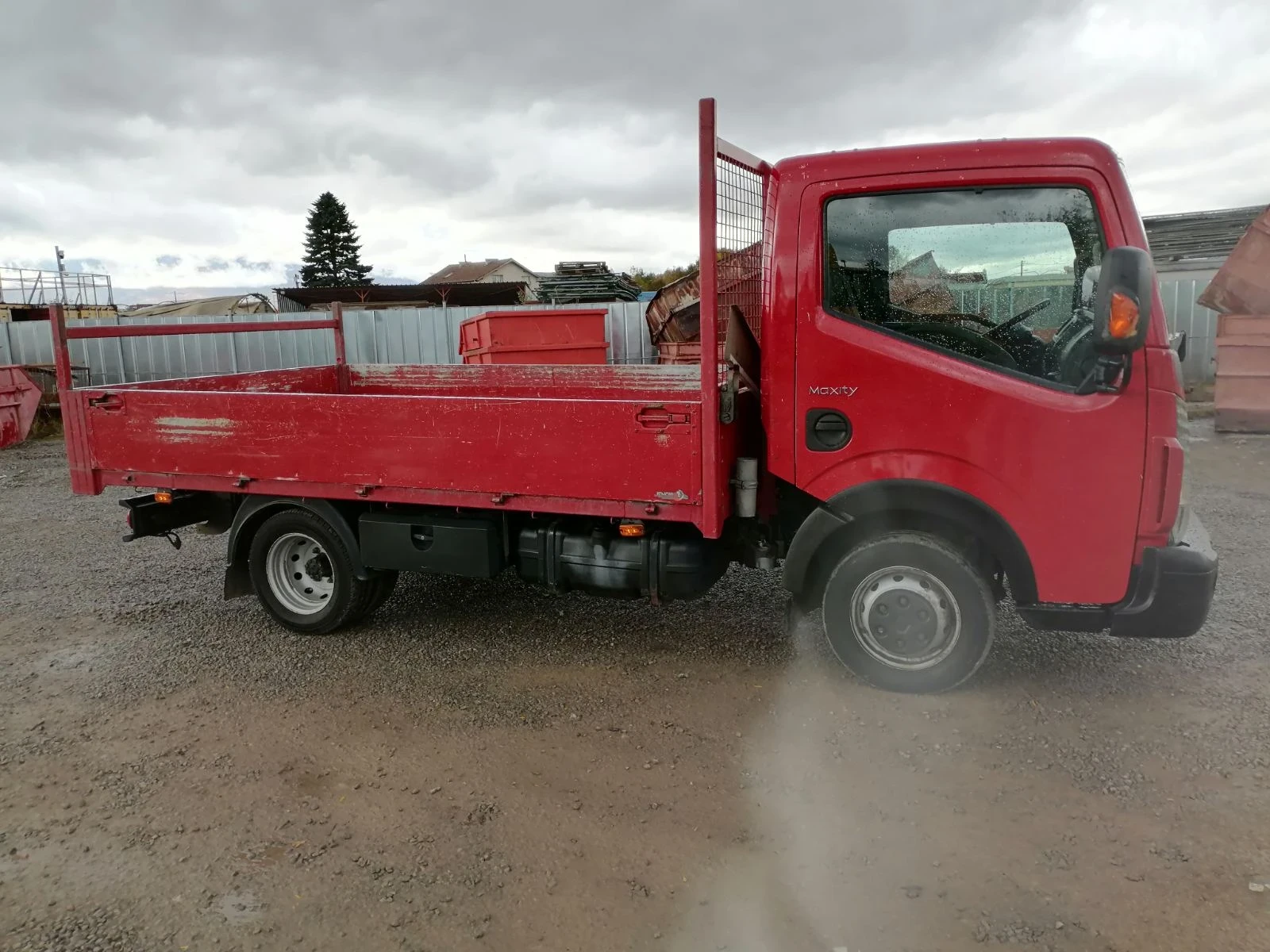 Renault Maxity, снимка 2 - Бусове и автобуси - 54579034