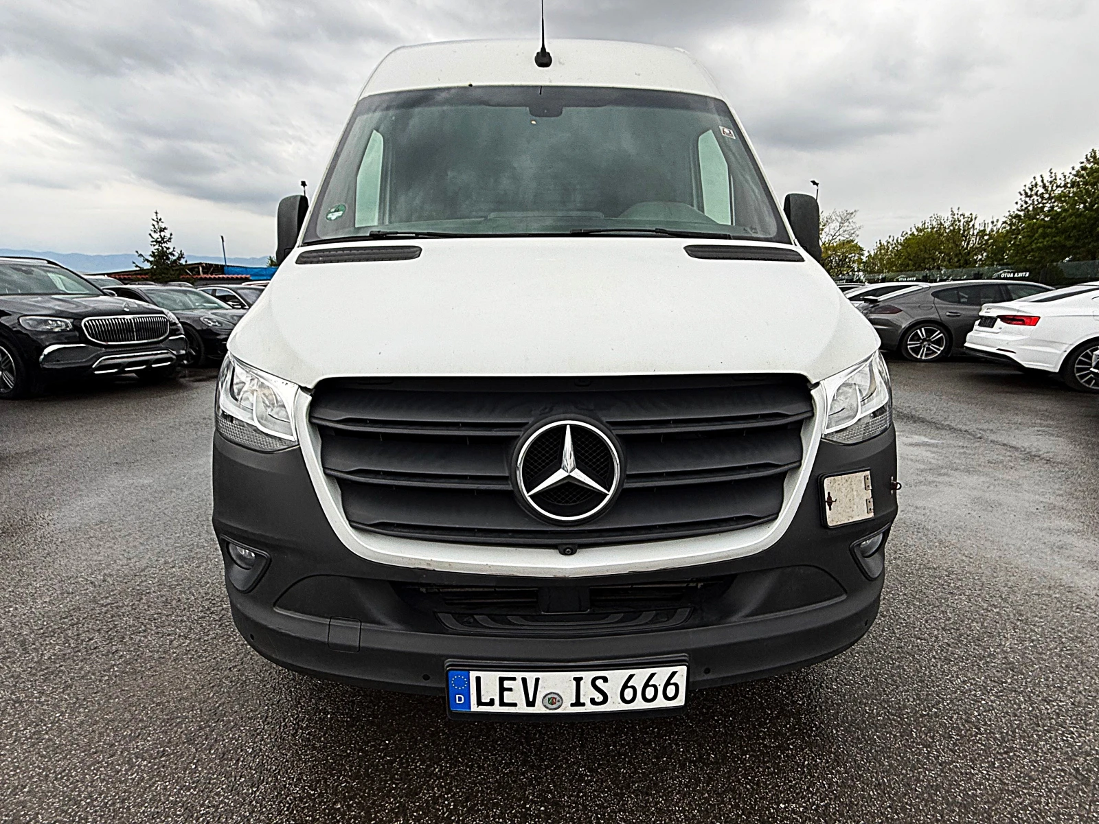 Mercedes-Benz Sprinter 314 КЛИМАТРОНИК-ПОДГРЯВАНЕ НА СЕДАЛКИТЕ-ПЕЧКА-КАМЕРА !