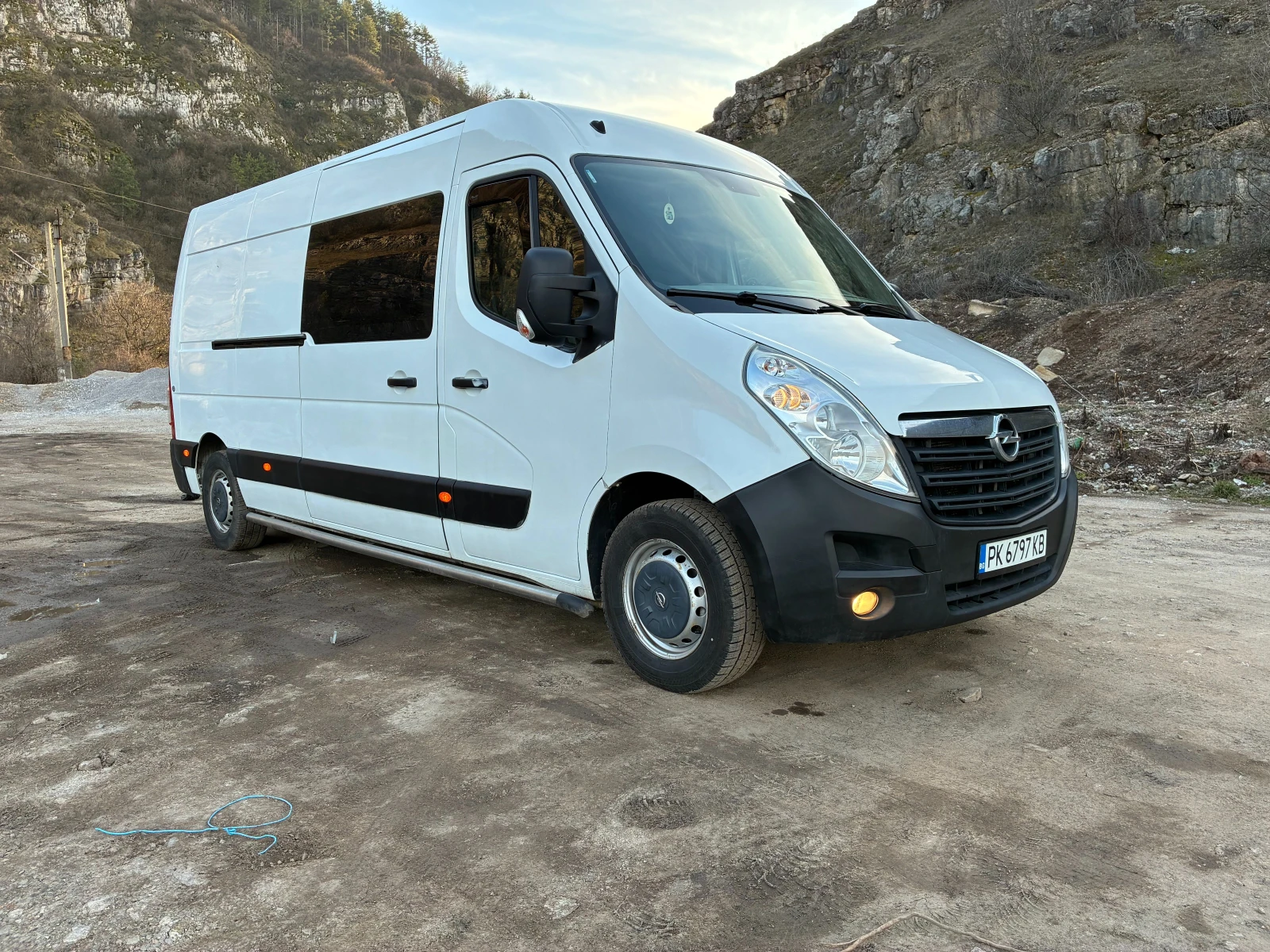 Opel Movano Товаропътнически, снимка 4 - Бусове и автобуси - 54768559