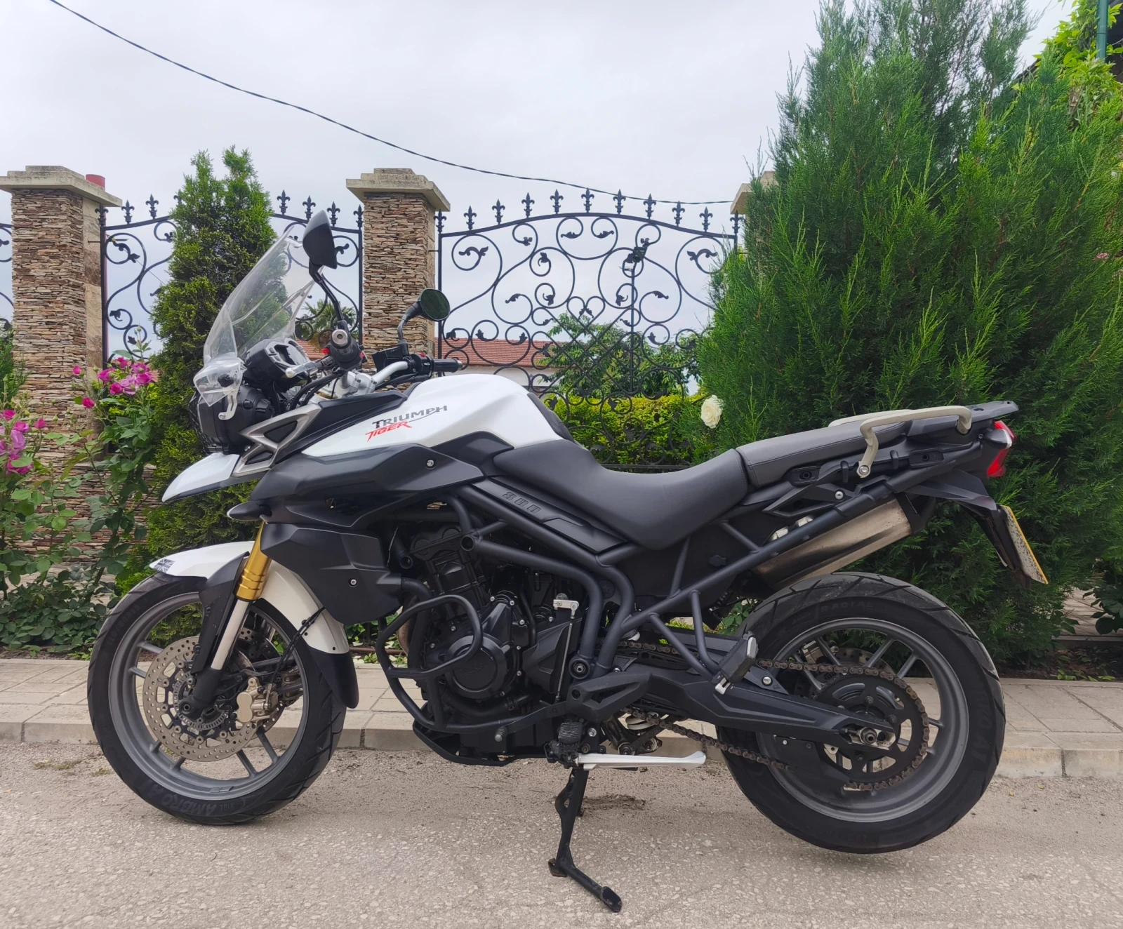 Triumph Tiger 800 XRX ABS - изображение 5