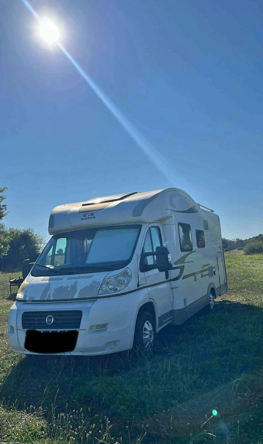 Кемпер Adria Matrix M 680 SP