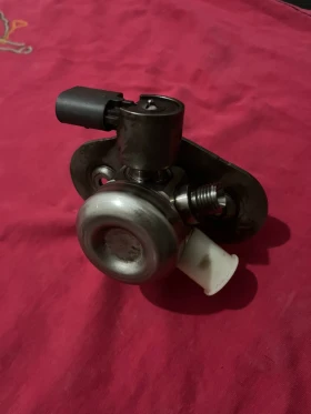 Горивна помпа високо налягане BMW, снимка 1