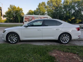 Skoda Superb L&K 2.0TDI 4x4, Печка, Панорама - 39500 лв. - 33757617 6