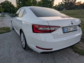 Skoda Superb L&K 2.0TDI 4x4, Печка, Панорама - 39500 лв. - 33757617 4