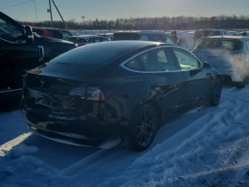 Tesla Model 3 * LONG RANGE * CARFAX * БЕЗ ПЪРВОНАЧАЛНА ВНОСКА - 15600 € / 30510.95 лв. - 82972549 3