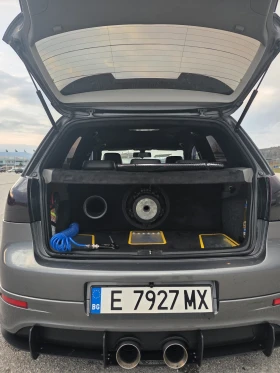 VW Golf - 6000 € / 11734.98 лв. - 97464223 6