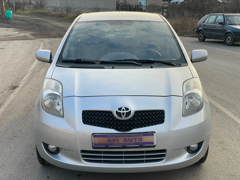 Toyota Yaris 1.3i НОВ ВНОС ИТАЛИЯ, снимка 2 - Автомобили и джипове - 45255790