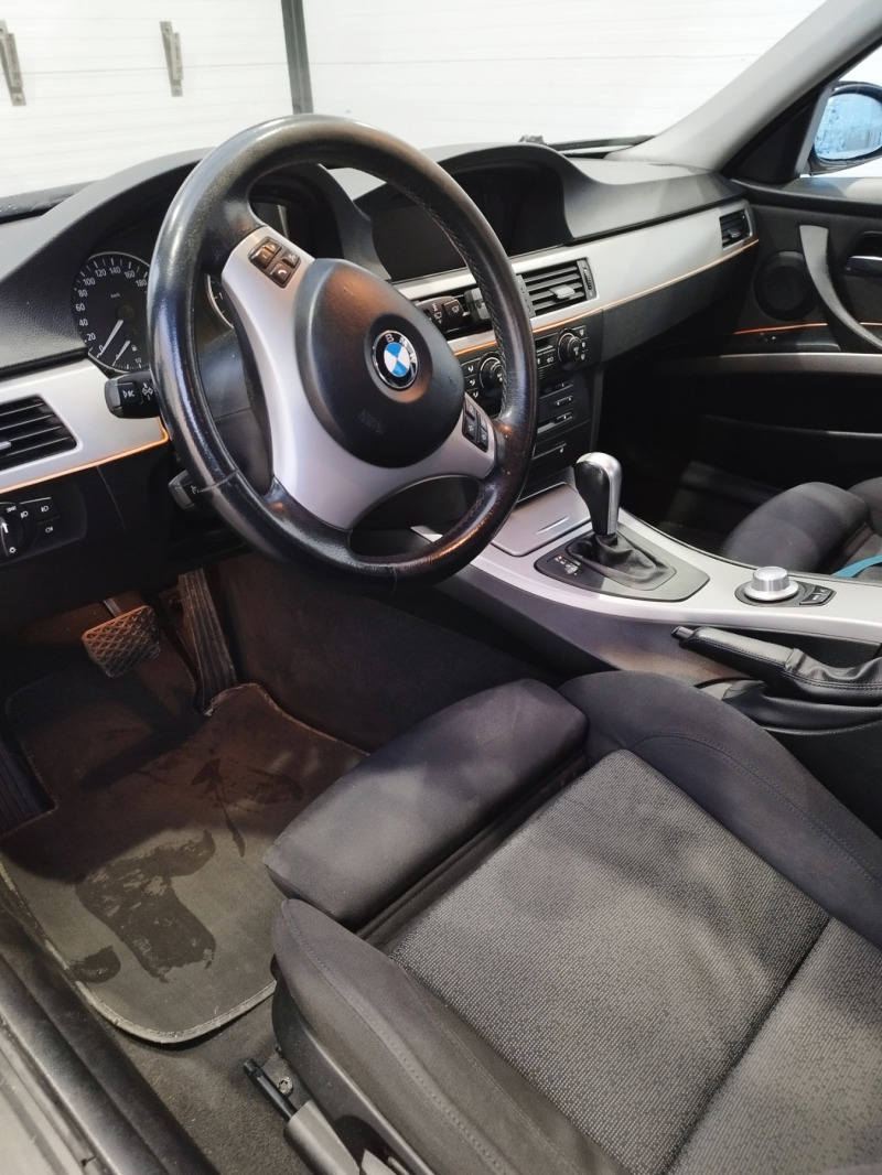 BMW 320 320i, снимка 10 - Автомобили и джипове - 45593998
