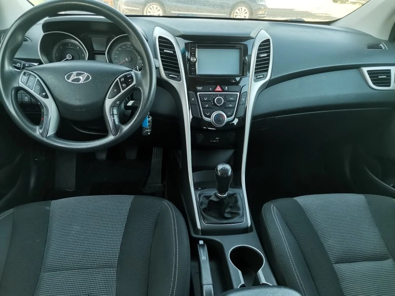 Hyundai I30  Biue Euro6, снимка 10 - Автомобили и джипове - 46348409