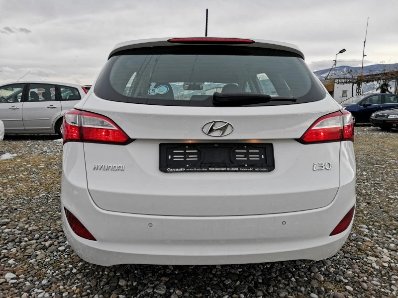 Hyundai I30  Biue Euro6, снимка 6 - Автомобили и джипове - 46348409